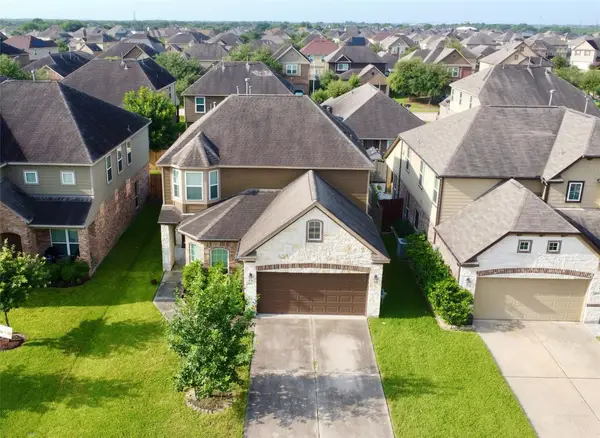 2623 Hunters Side Trail, Fresno, TX 77545