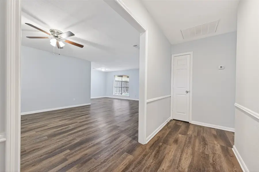 2103 Briar Ridge Drive, Rosenberg, TX 77471 - Image #3