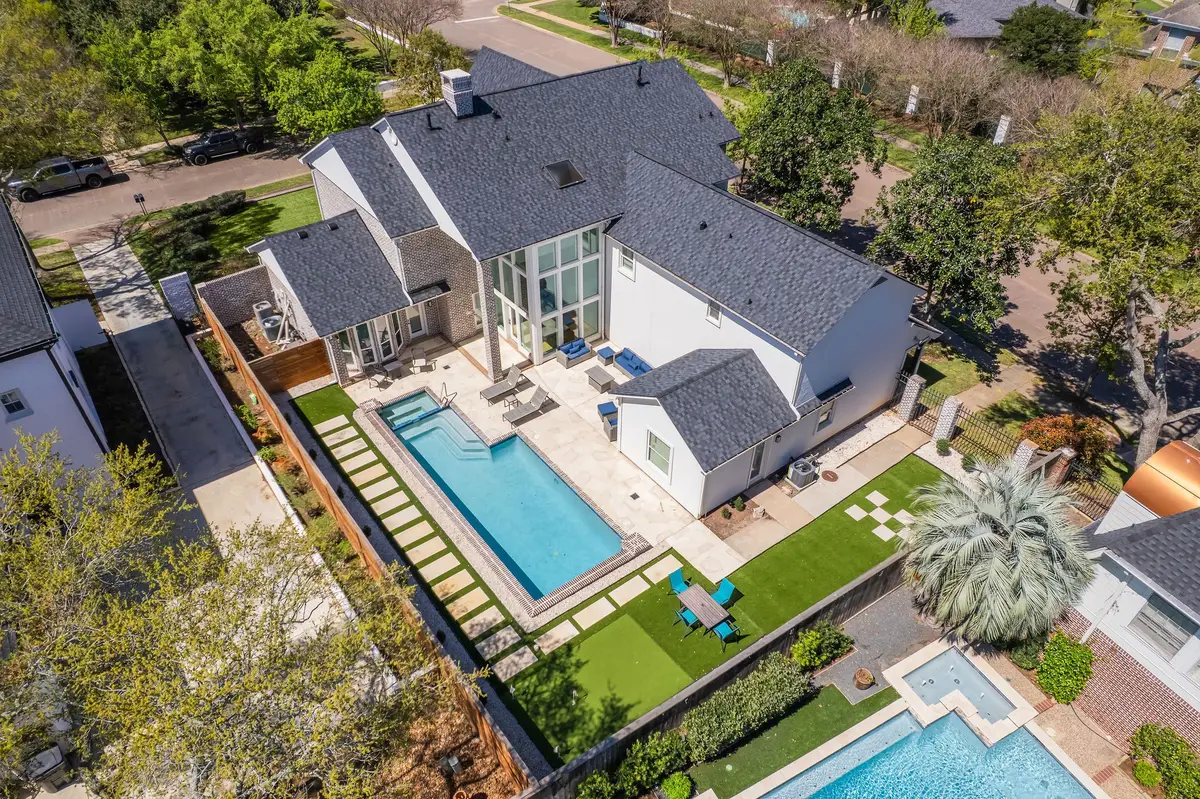 13 Queen Mary Court, Sugar Land, TX 77479 - #1