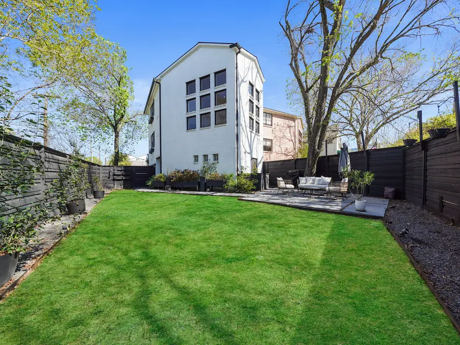 1231 Jackson Boulevard, Houston, TX 77006 - #2