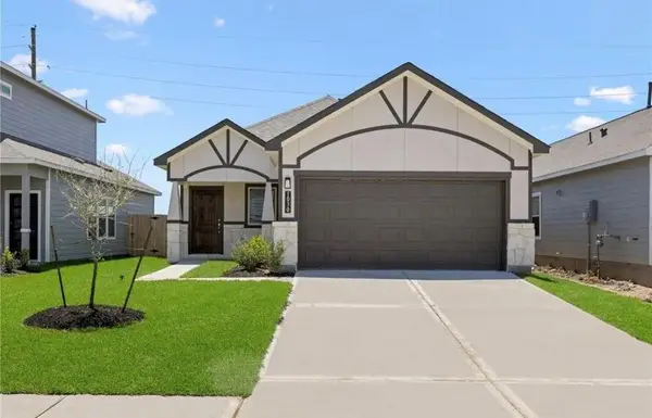 418 Zeus Mountains Drive, Crosby, TX 77532