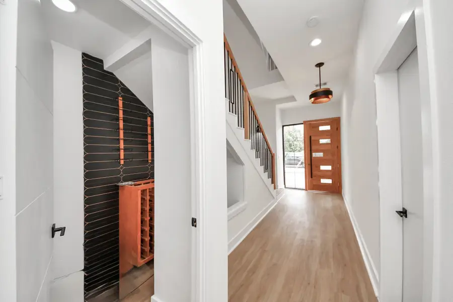 9022 Ferdinand Street, Houston, TX 77051 - #2