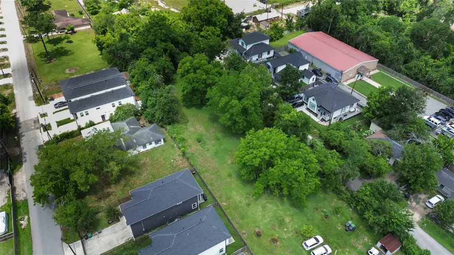 5907 Knox Street, Houston, TX 77091 - #3