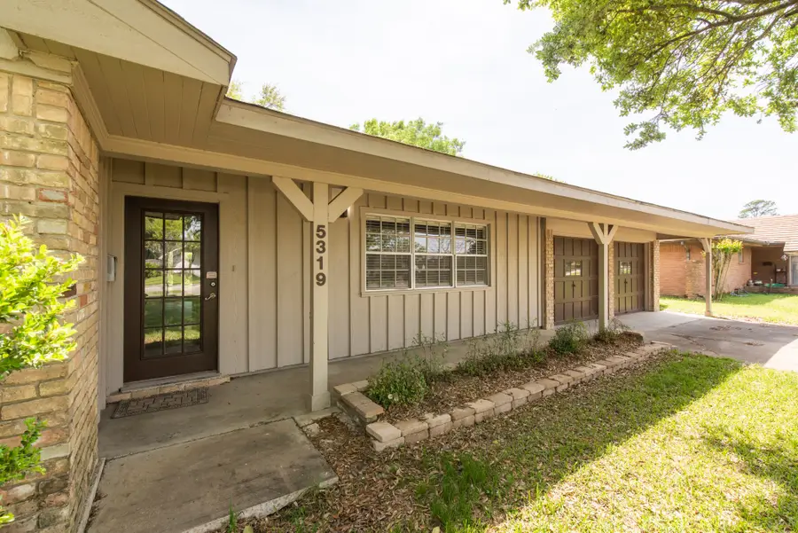 5319 Willowbend Boulevard, Houston, TX 77096 - #2