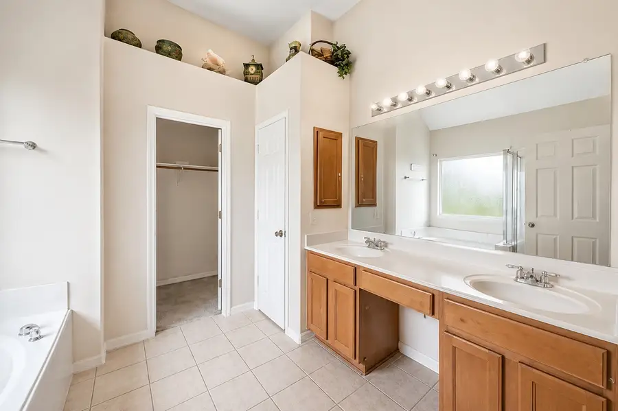 6602 Surrey Meadow Court, Houston, TX 77049 - #2