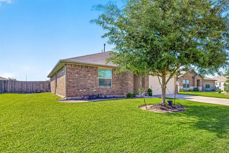 1814 Welsh Canyon Court, Richmond, TX 77469 - #2