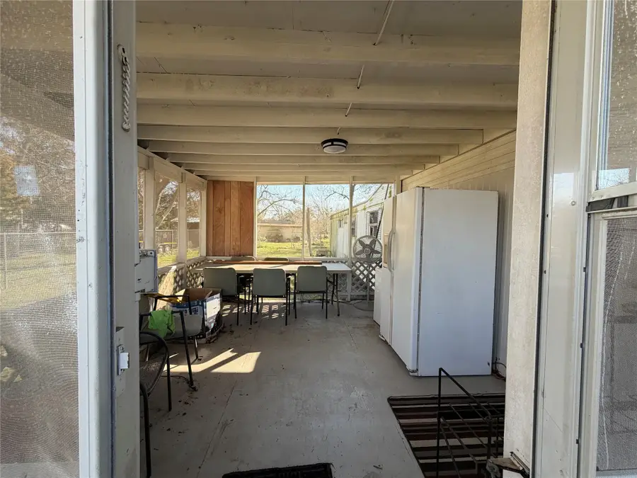 116 Avenue C, Brazoria, TX 77422 - #3