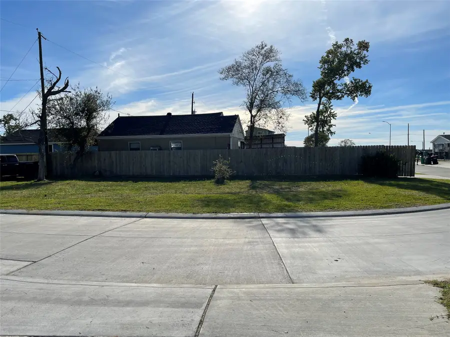 0 Gulls Cut N, Baytown, TX 77523 - Image #2