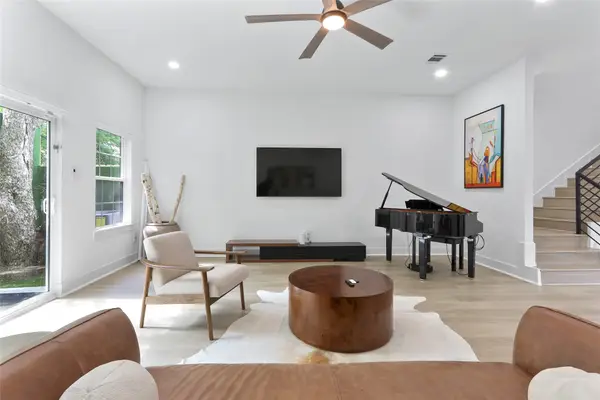 6747 Peerless Street, Houston, TX 77021