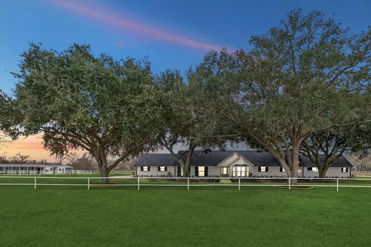 6911 Oak Lane, Richmond, TX 77406 - Image #1