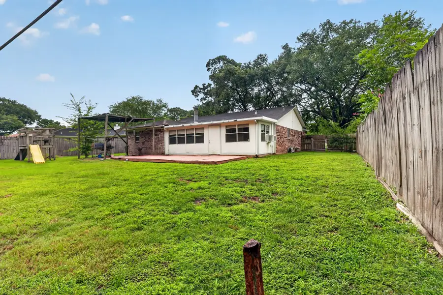 9915 Forest Hollow Drive, Baytown, TX 77521 - #2