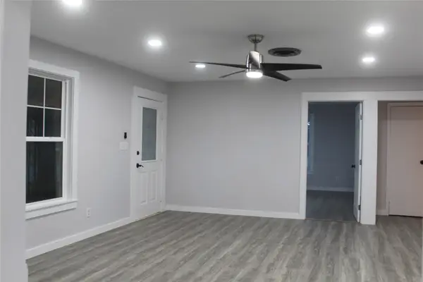 807 Depot Street, El Campo, TX 77437