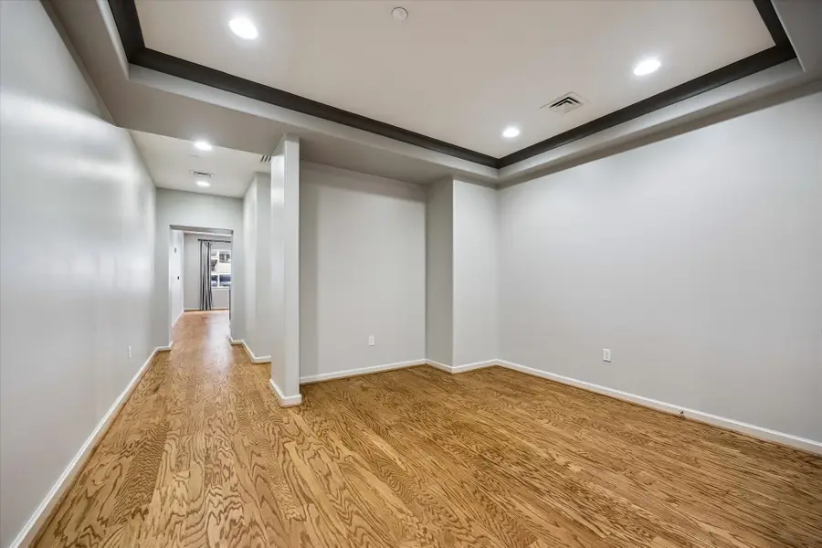 914 Main Street #910, Houston, TX 77002 - #3