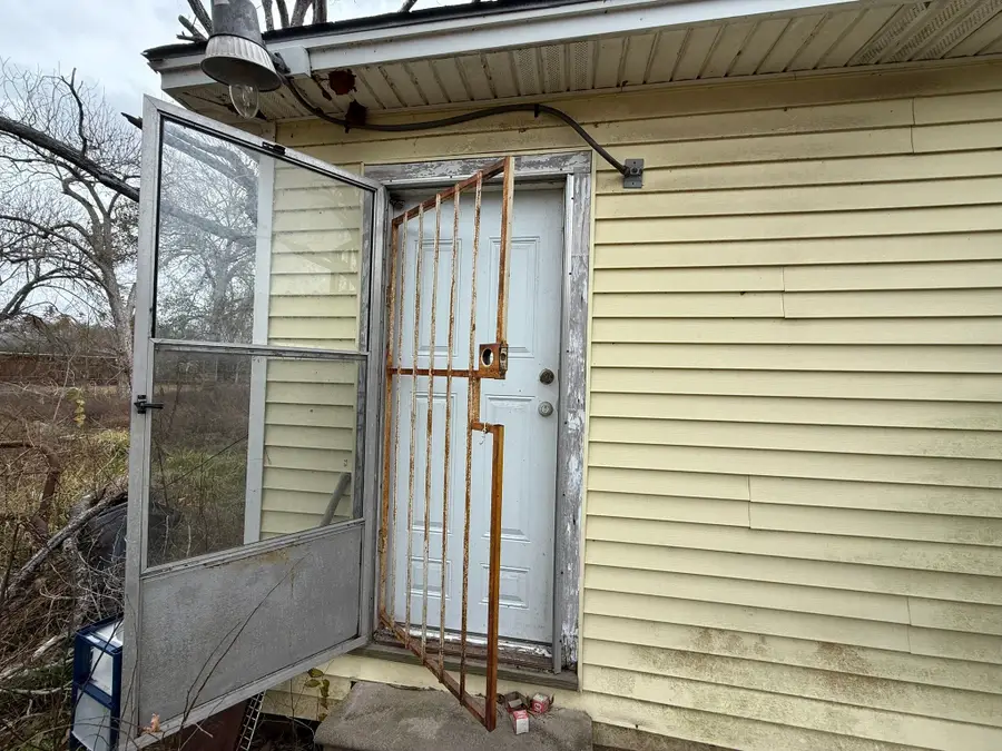 5021 Wilmington Street, Houston, TX 77033 - #3