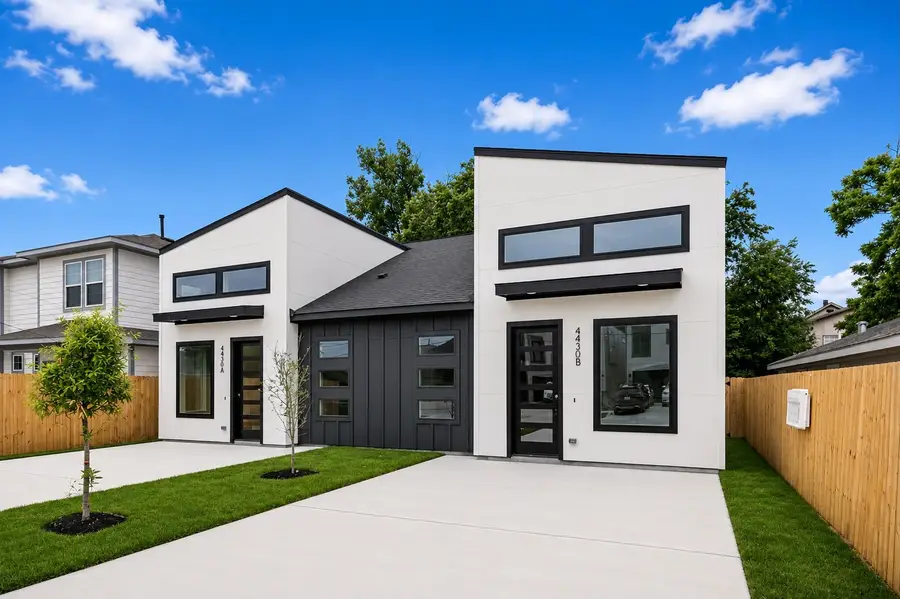 7819 Bowen Street #A-B, Houston, TX 77051 - #2
