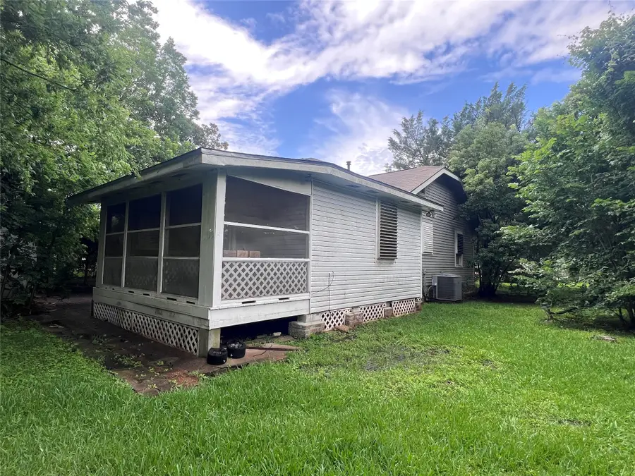 917 Laurel Street, La Marque, TX 77568 - #3