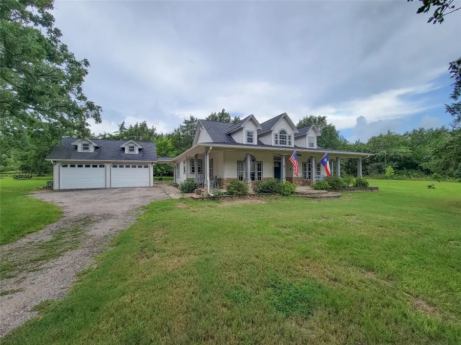6725 S Sycamore Crossing, Bellville, TX 77418 - Image #3