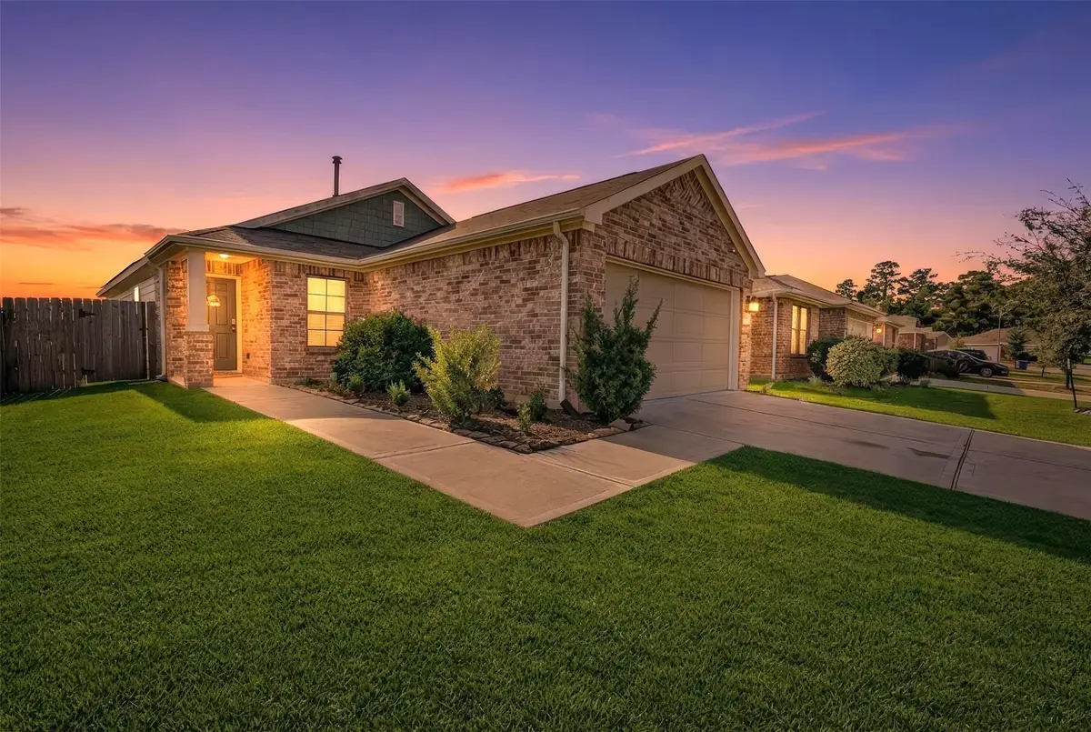 461 Camas Creek Lane, Magnolia, TX 77354 - Image #1