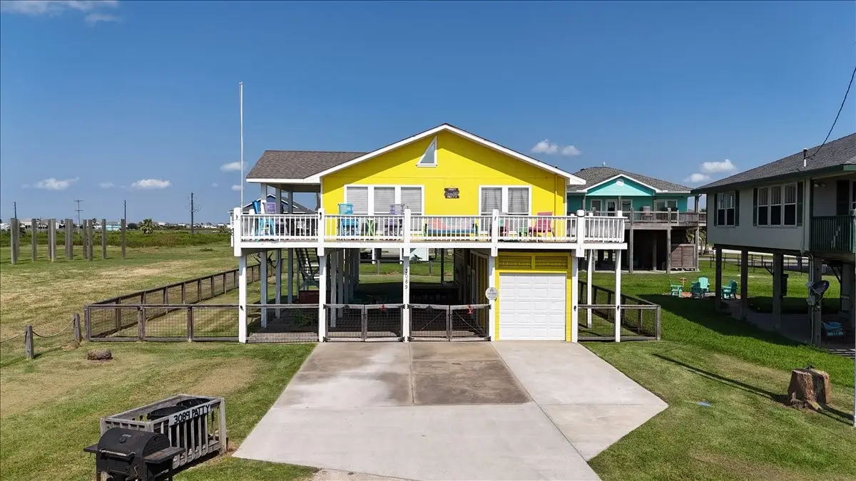 3089 Patty, Crystal Beach, TX 77650 - Image #1