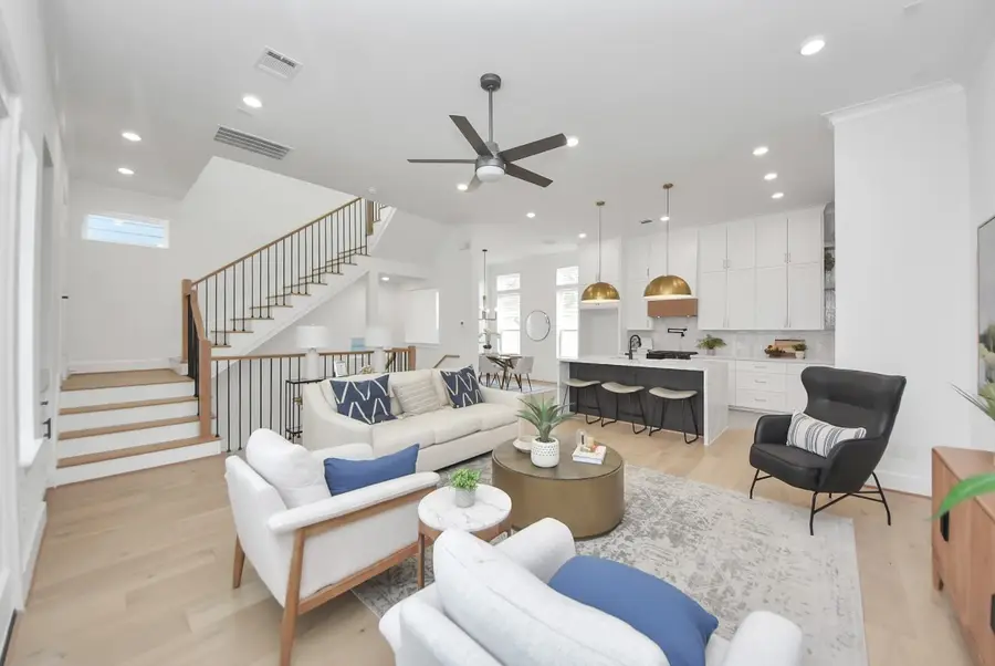 929 Fisher Street #D, Houston, TX 77018 - #2