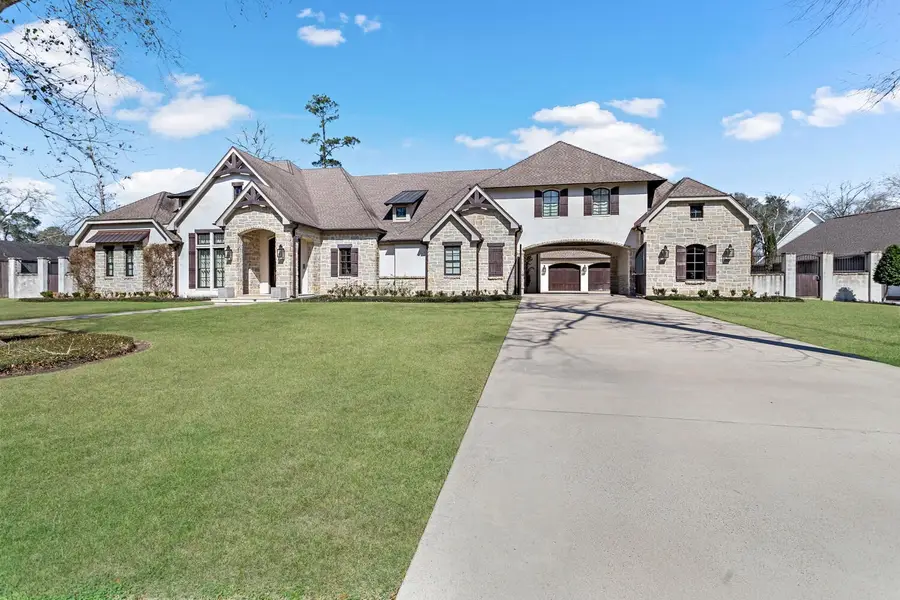 8120 Evangeline Lane, Beaumont, TX 77706 - Image #2