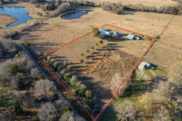 6751 - B Cr 4710, Larue, TX 75770