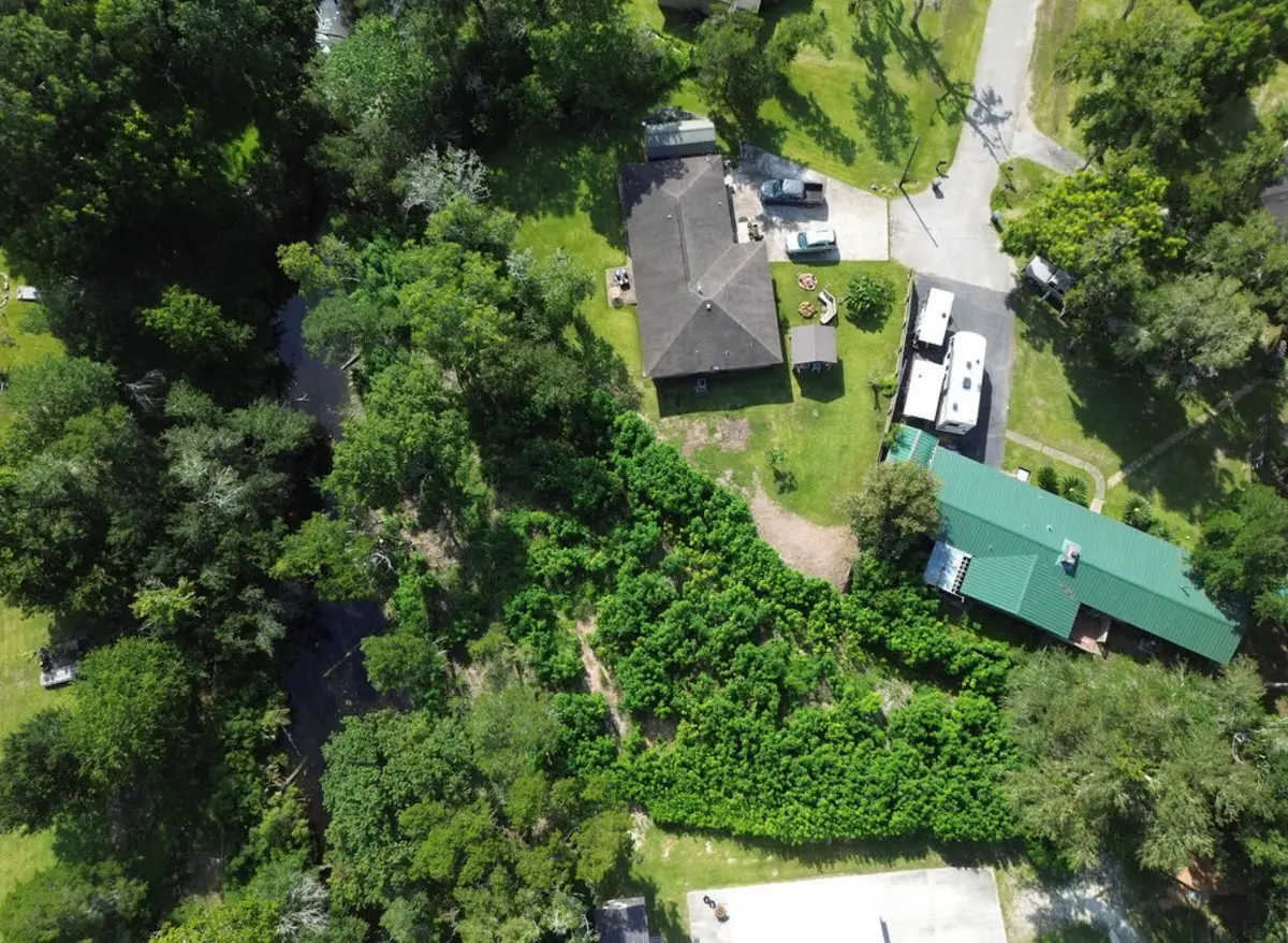 9230 Woodacres Dr, Hitchcock, TX 77563 - #1