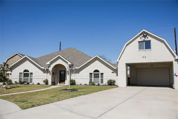 6438 Grapevine Bend, Manvel, TX 77578