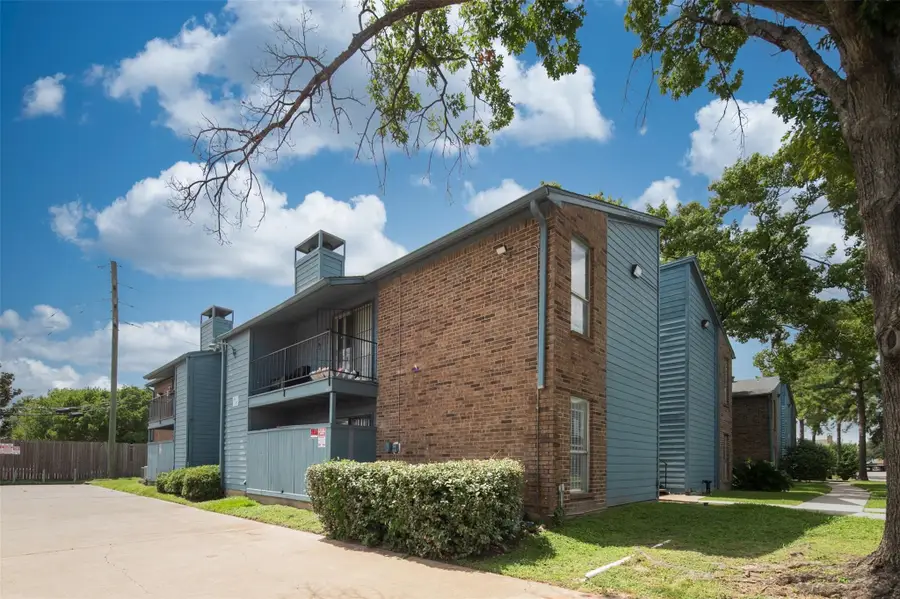 10001 Westpark Drive #75, Houston, TX 77042 - Image #2