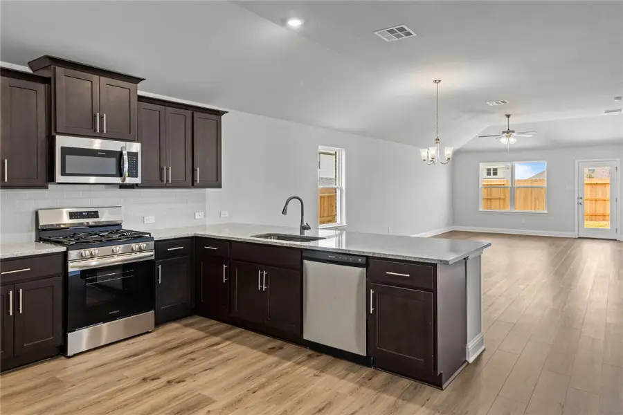 2257 W Post Oak Circle, Dayton, TX 77535 - Image #3