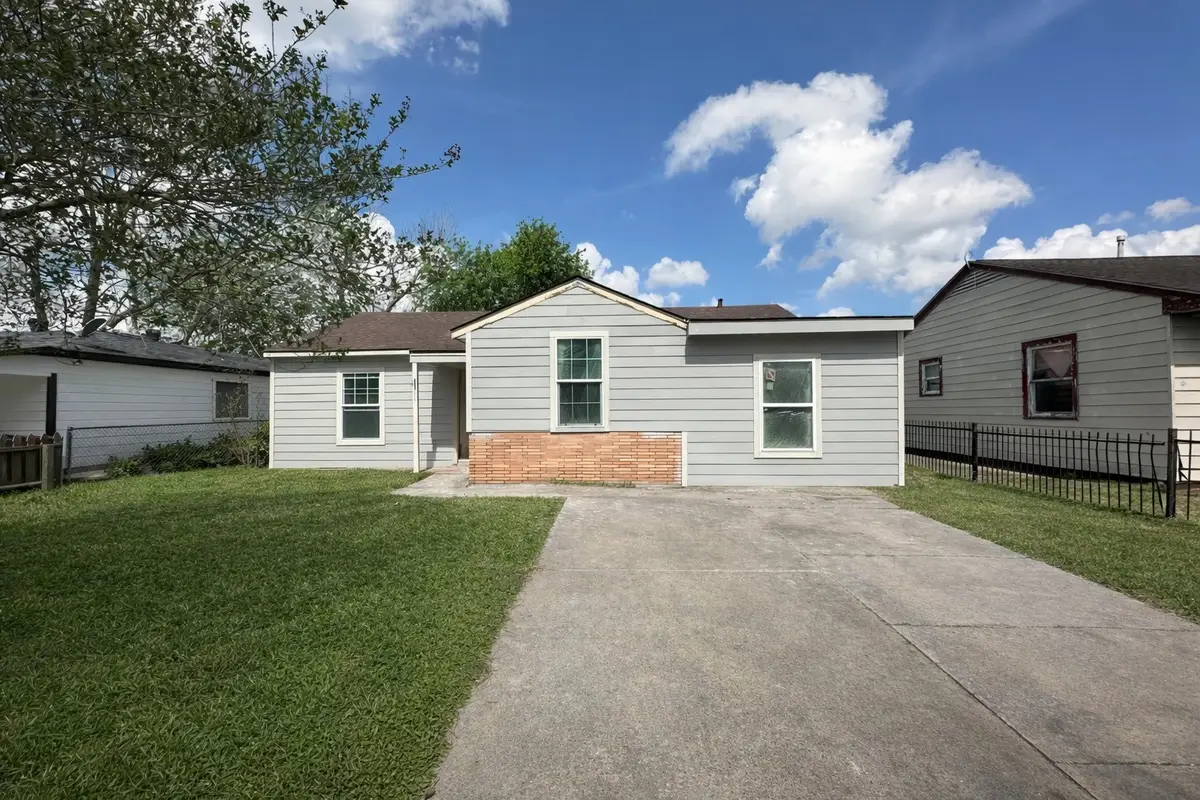 8423 Wier Drive, Houston, TX 77017 - #1