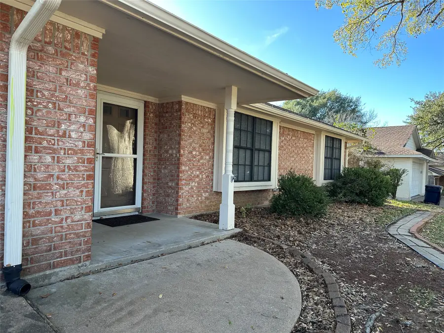 1304 Allison Street, Brenham, TX 77833 - Image #2