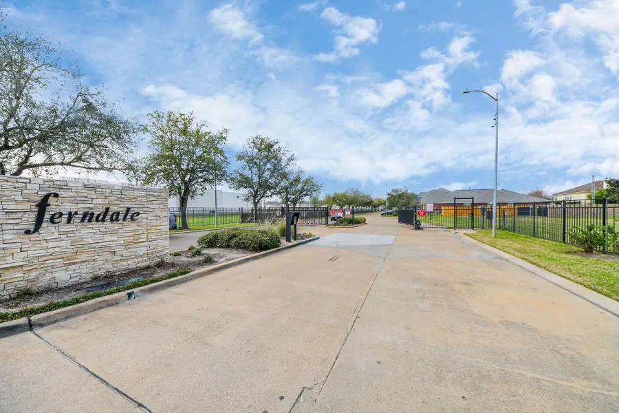 9026 S Ferndale Place Drive, Houston, TX 77064 - #2
