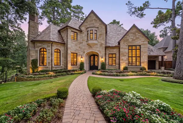 50 Patti Lynn Lane, Houston, TX 77024