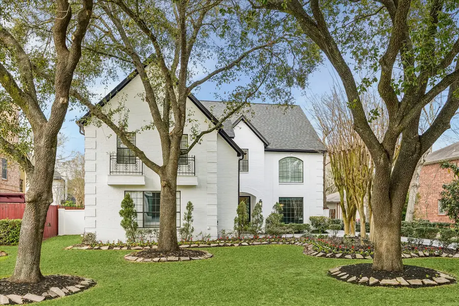 4614 Spruce Street, Bellaire, TX 77401 - #3