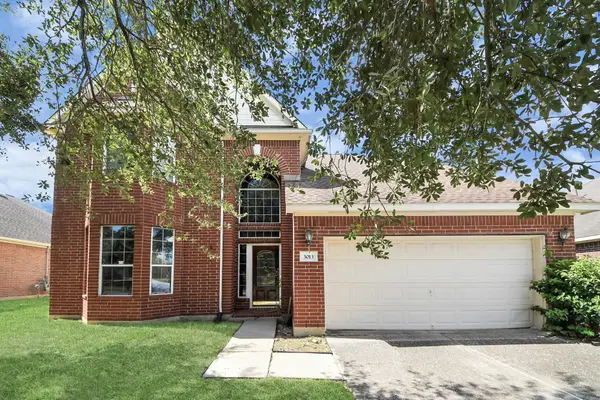 3013 Rockdale Court, Dickinson, TX 77539