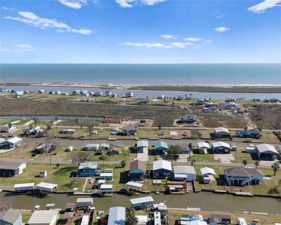 480 County Road 202, Sargent, TX 77414 - Image #2