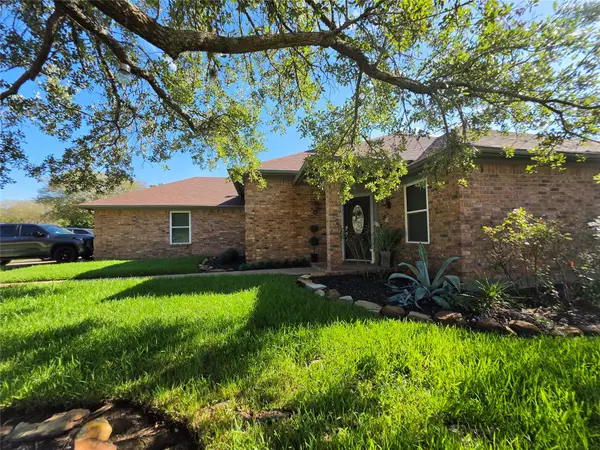 1500 Richland Court N, College Station, TX 77845