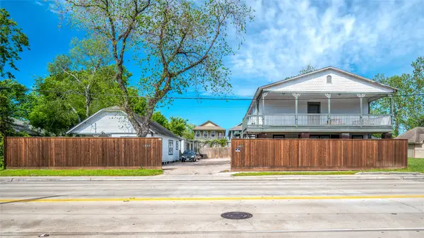 1603 Airline Drive, Houston, TX 77009