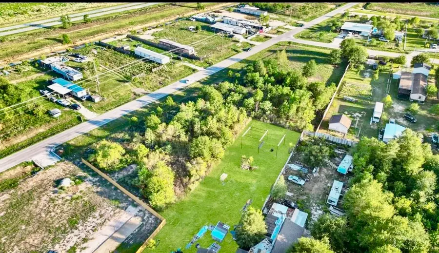 812 County Road 3570, Cleveland, TX 77327 - #2