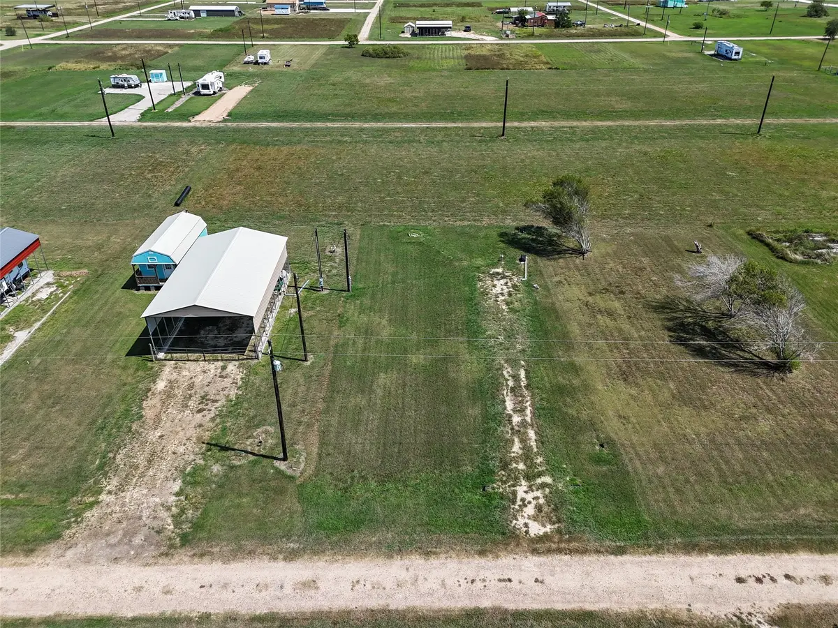 198 Starfish, Palacios, TX 77465 - Image #1