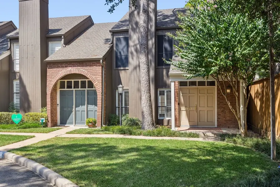 701 Bering Drive #1106, Houston, TX 77057 - Image #2