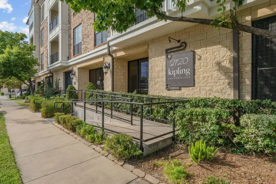 2120 Kipling Street #301, Houston, TX 77098 - Image #3