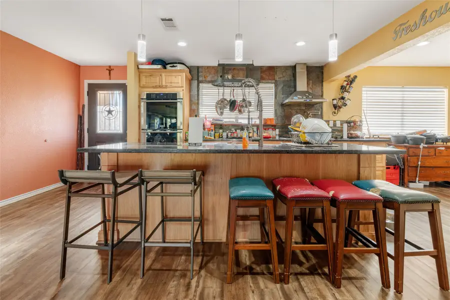 609 Marion Lane, West Columbia, TX 77486 - Image #2