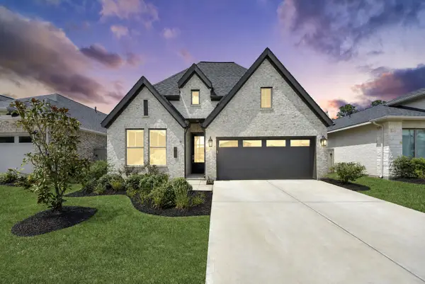 111 Harlequin Duck Court, Magnolia, TX 77354