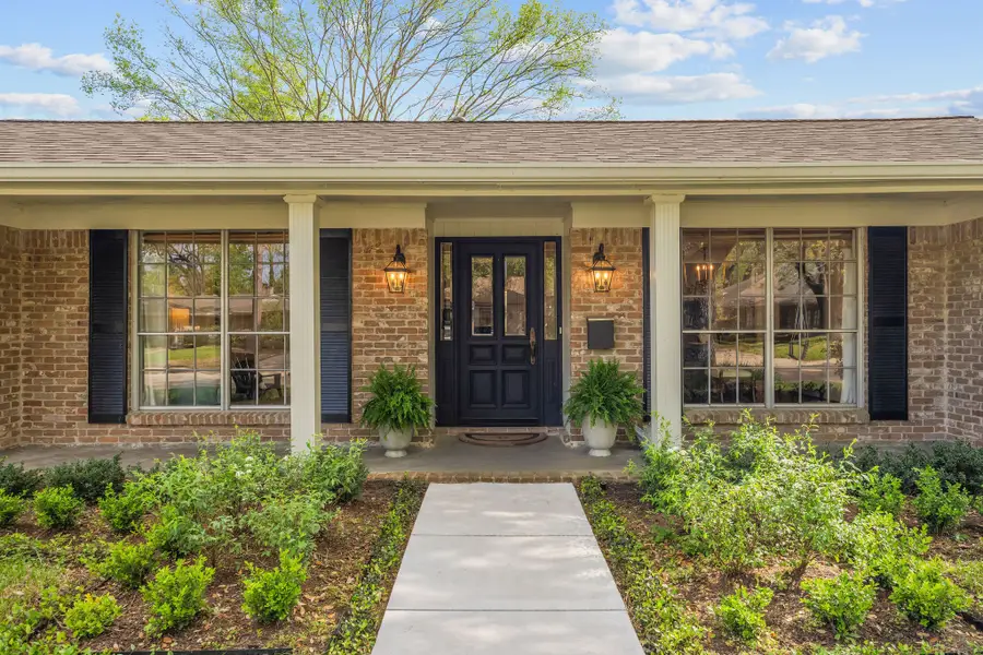 10011 Burgoyne Road, Houston, TX 77042 - #2