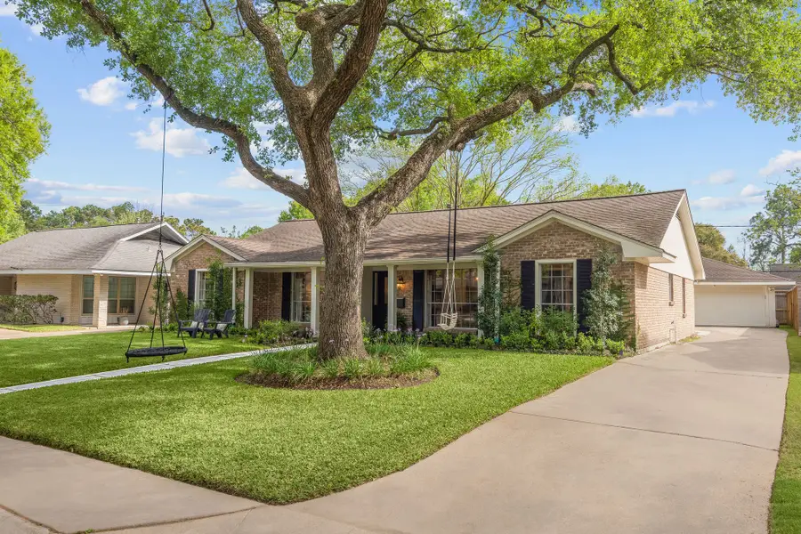 10011 Burgoyne Road, Houston, TX 77042 - #3