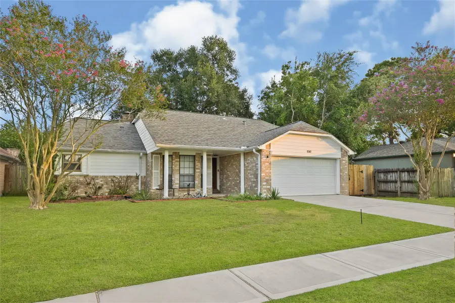 6307 Woodland Forest Drive, Houston, TX 77088 - #2