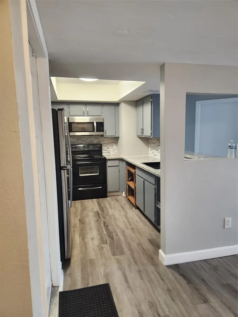 2818 S Bartell Drive #35, Houston, TX 77054 - Image #2