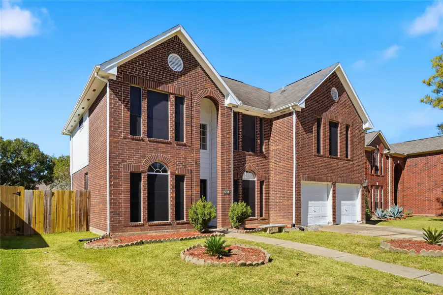 8706 Lone Maple Drive, Houston, TX 77083 - Image #2